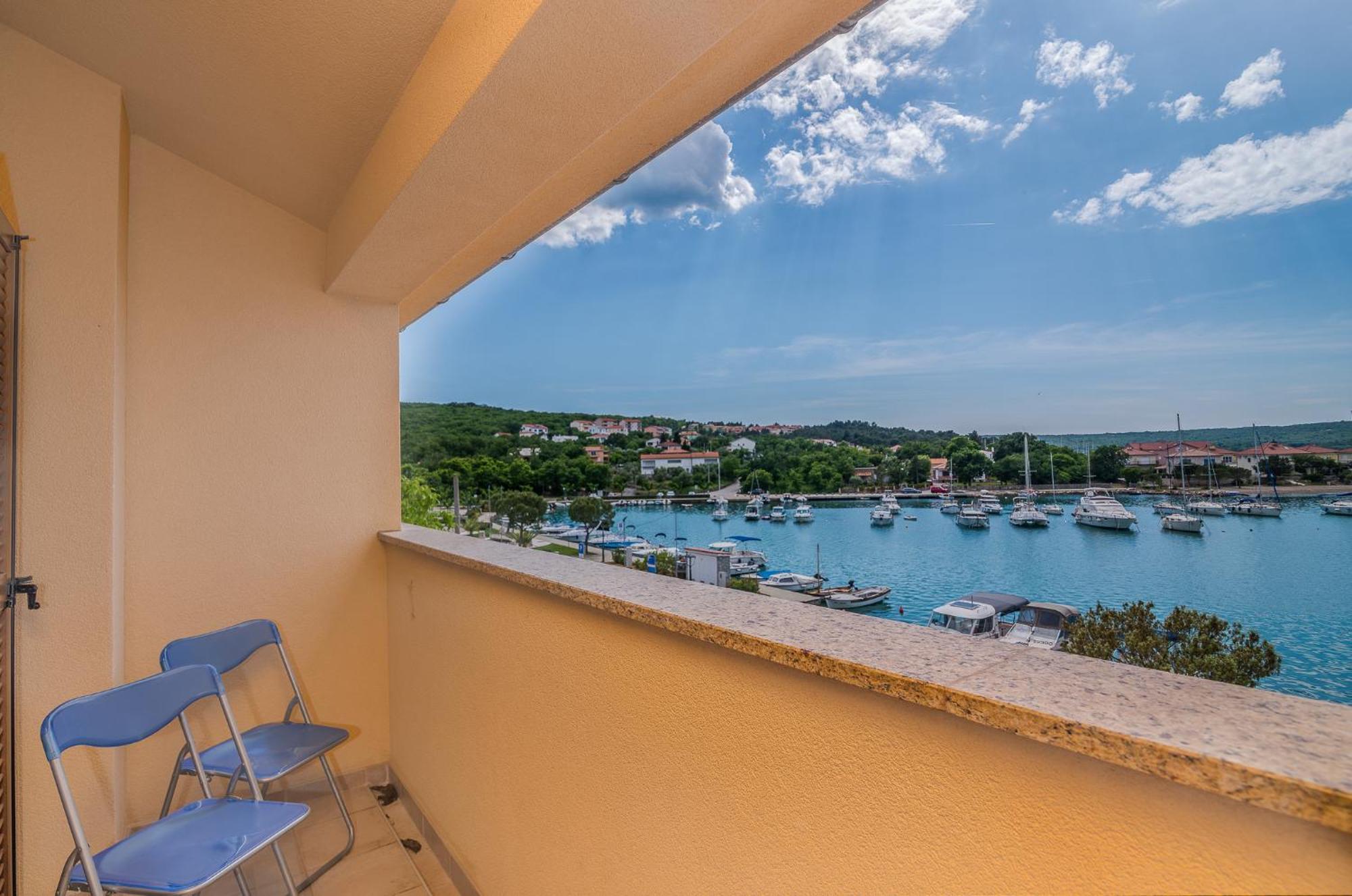 Apartments Celeste Климно Экстерьер фото